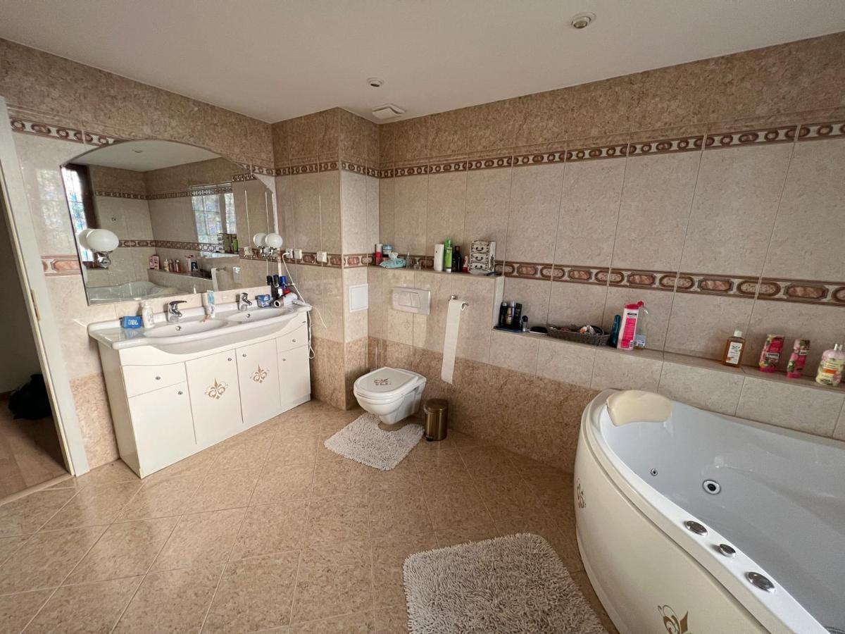 Apartman Stara Sasova Banska Bystrica Ngoại thất bức ảnh